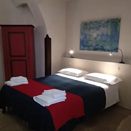Palazzo Rossi Bed & Breakfast *