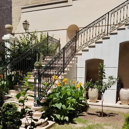 Palazzo Rossi *